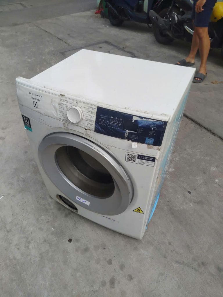 Máy sấy quần áo Electrolux EDV854J3W6 kiểm tra vận hành – ghi nhận thực tế 2026 may say quan ao kiem tra van hanh.jpg 2