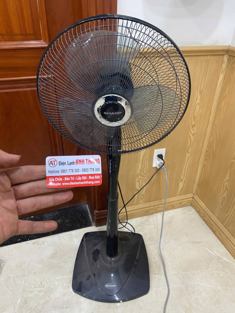 Quạt điện SHARP PJ-S40RV-DG kẹt cốt – Ca kiểm tra thực tế 2026 quat dien pj s40rv dg ket cot.jpg 2