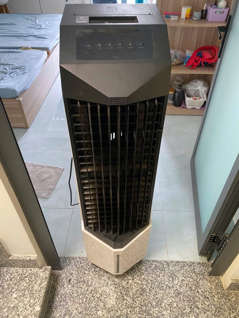 Quạt hơi nước Boss S106 không đảo gió – Ca kiểm tra thực tế 2026 quat hoi nuoc s106 khong dao.jpg 2