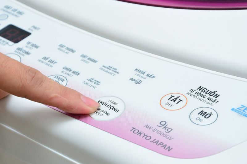 Cách Sử Dụng Máy Giặt Toshiba 9kg AW B1000GV Chi Tiết Cho Người Mới Dùng 2026 hẹn giờ toshiba