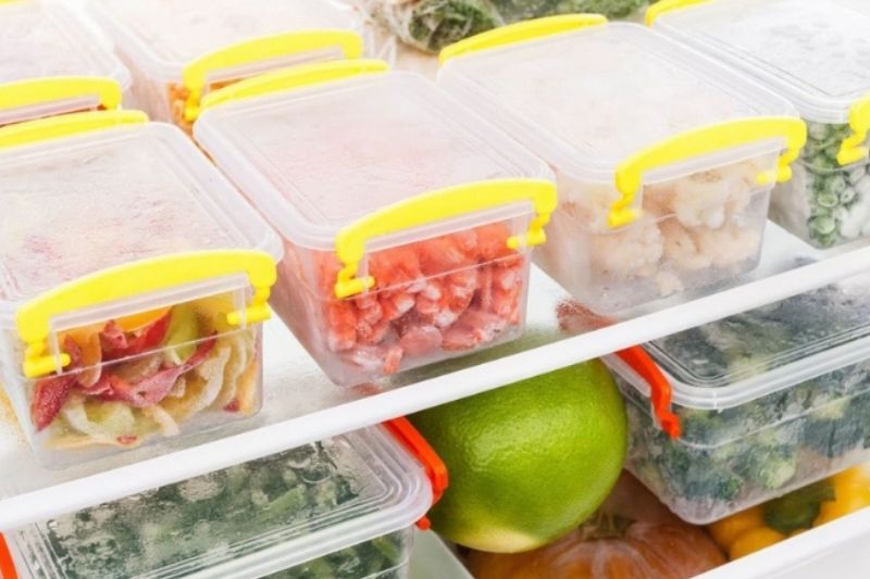 Kinh Nghiệm Sử Dụng Tủ Lạnh Tiết Kiệm Điện Hiệu Quả Nhất 2026 thuc pham da chin