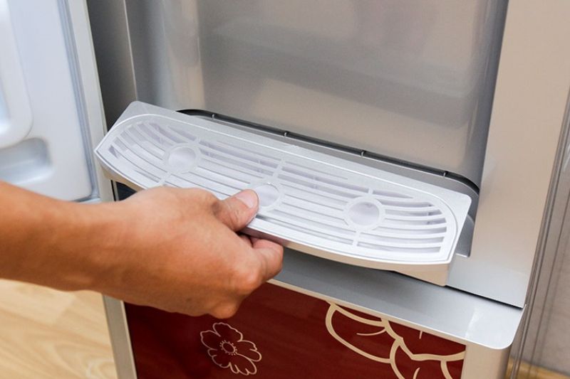 Cây Nước Nóng Lạnh Có Mùi Hôi: Nguyên Nhân Và Cách Khắc Phục 2026 rua khay hung