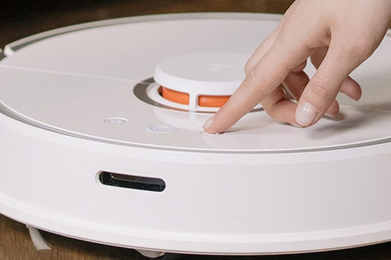 Cách Sửa Robot Hút Bụi Không Vào Điện Hiệu Quả Cho Người Mới 2026 hu nut nguon