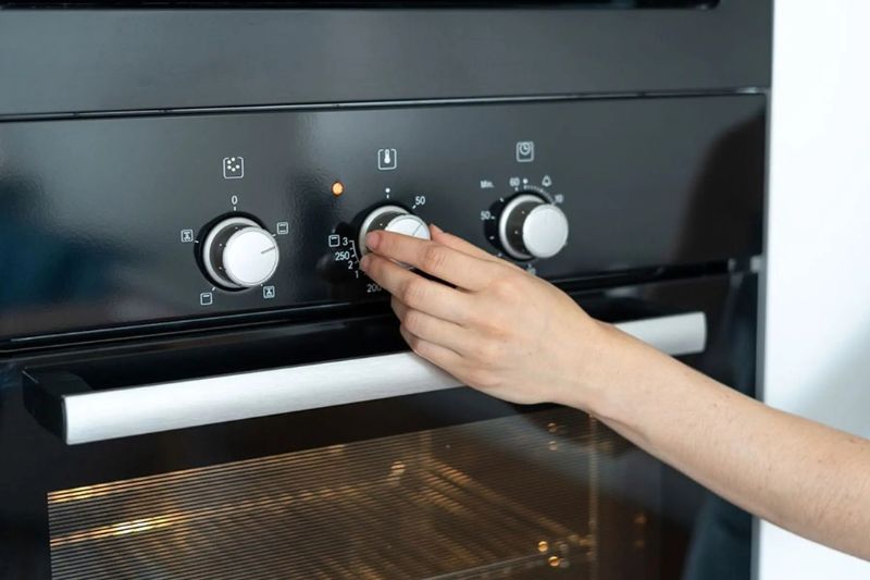 Lò Nướng Tự Ngắt Đột Ngột Khi Đang Hoạt Động Và Cách Sửa Lỗi 2026 lop cach nhiet lo nuong