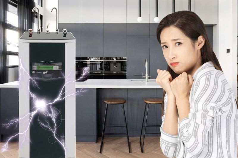 Máy Lọc Nước Bị Rò Rỉ Điện Có Nguy Hiểm? Cách Xử Lý An Toàn 2026 may loc nuoc ro dien