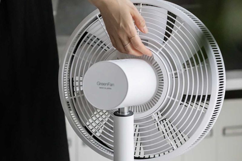 Vì Sao Quạt Điện Không Quay? Cách Xử Lý Không Cần Gọi Thợ 2026 quat bi sat cot
